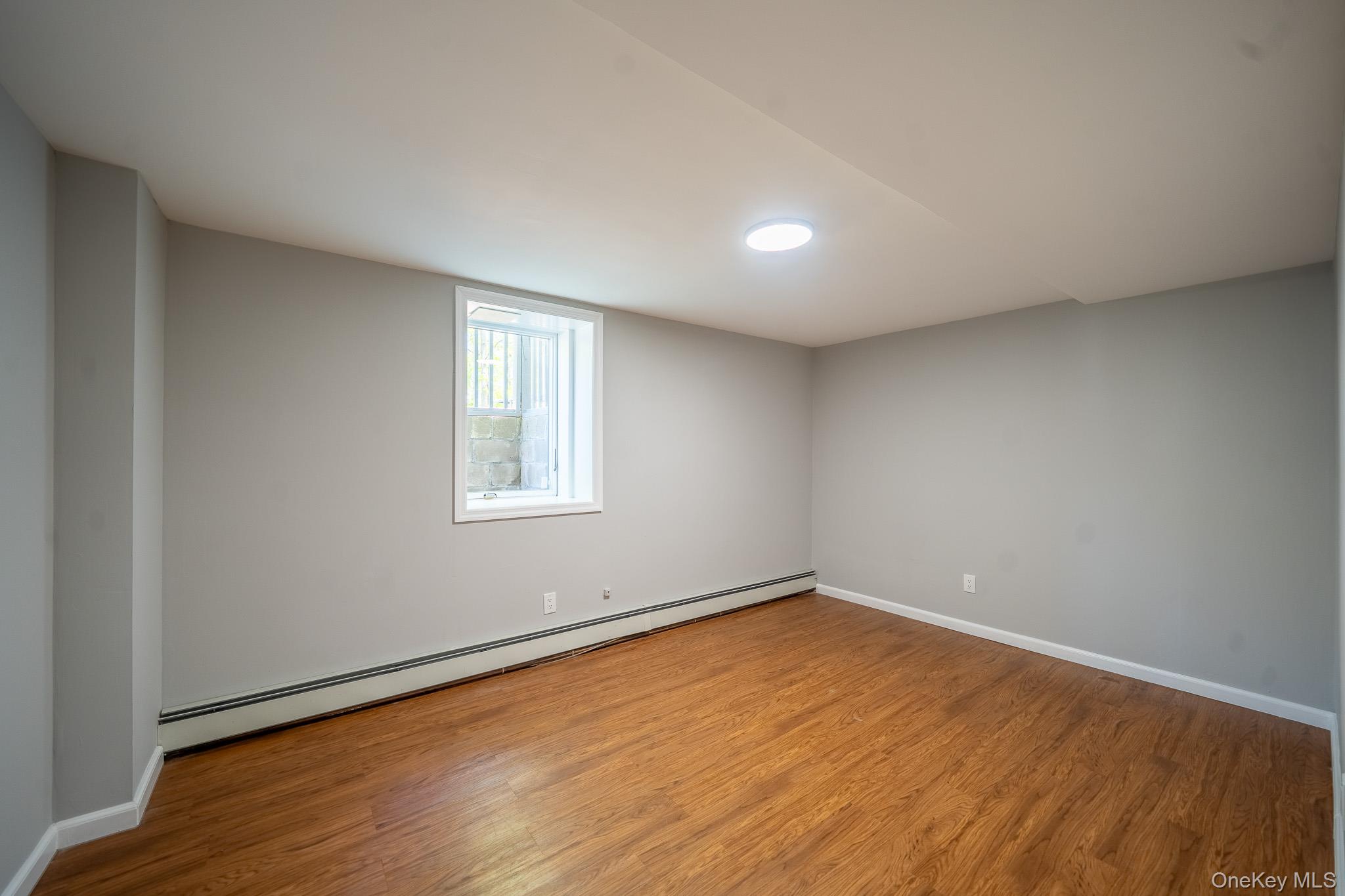 23 Wheat Path Road W, Mount Sinai, NY 11766