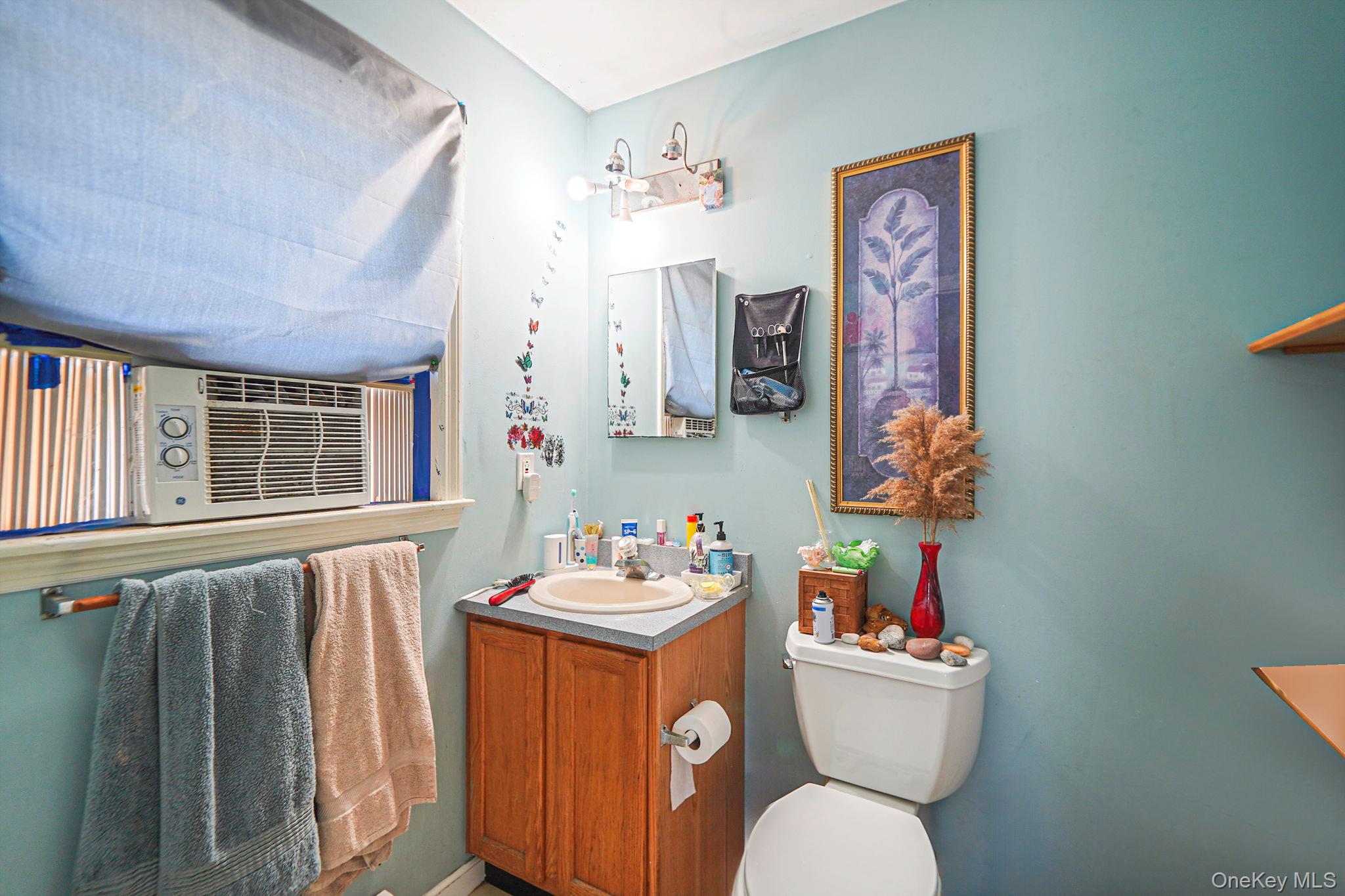 395 Linnet Street, Greenport, NY 11944