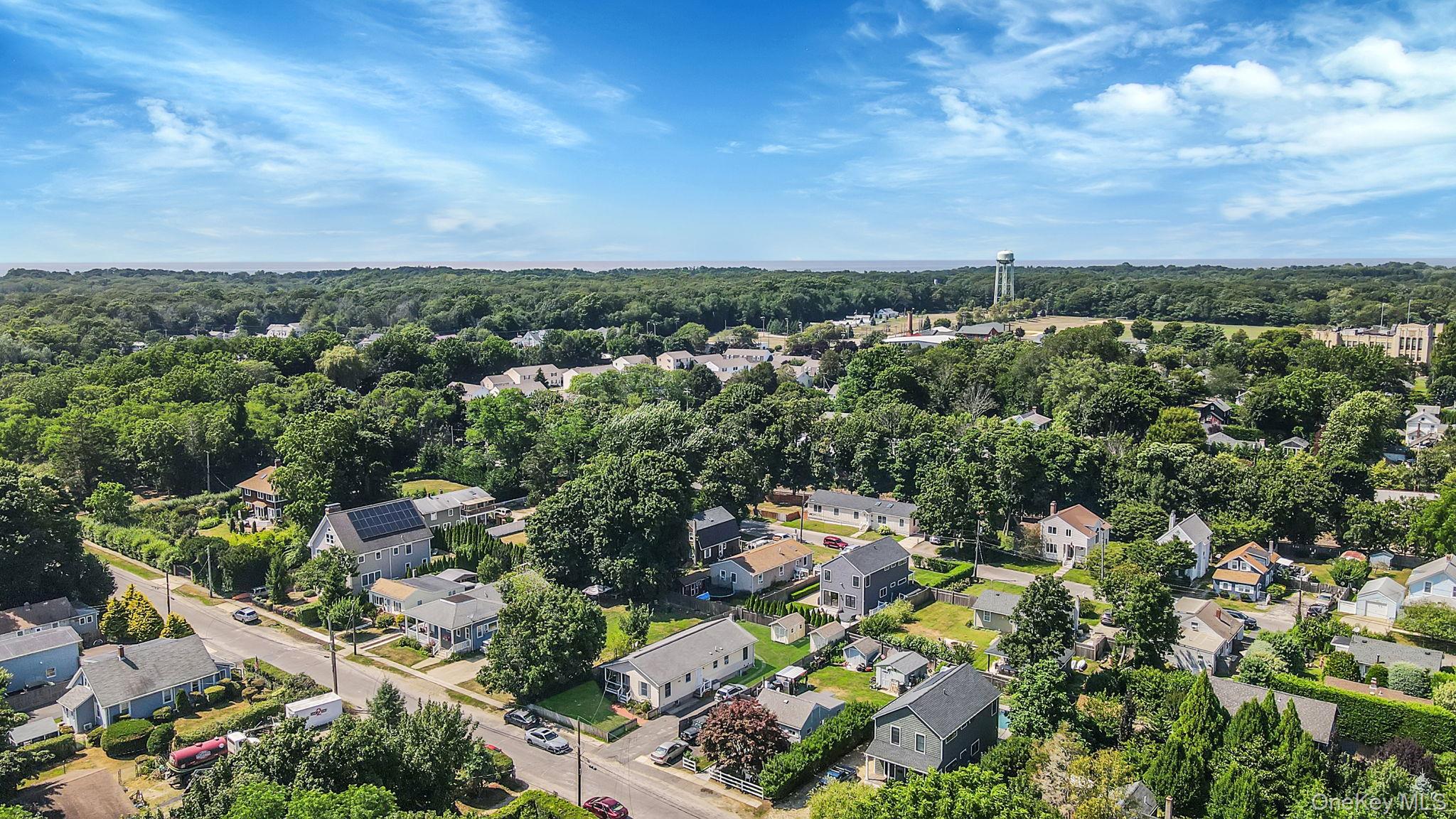 395 Linnet Street, Greenport, NY 11944