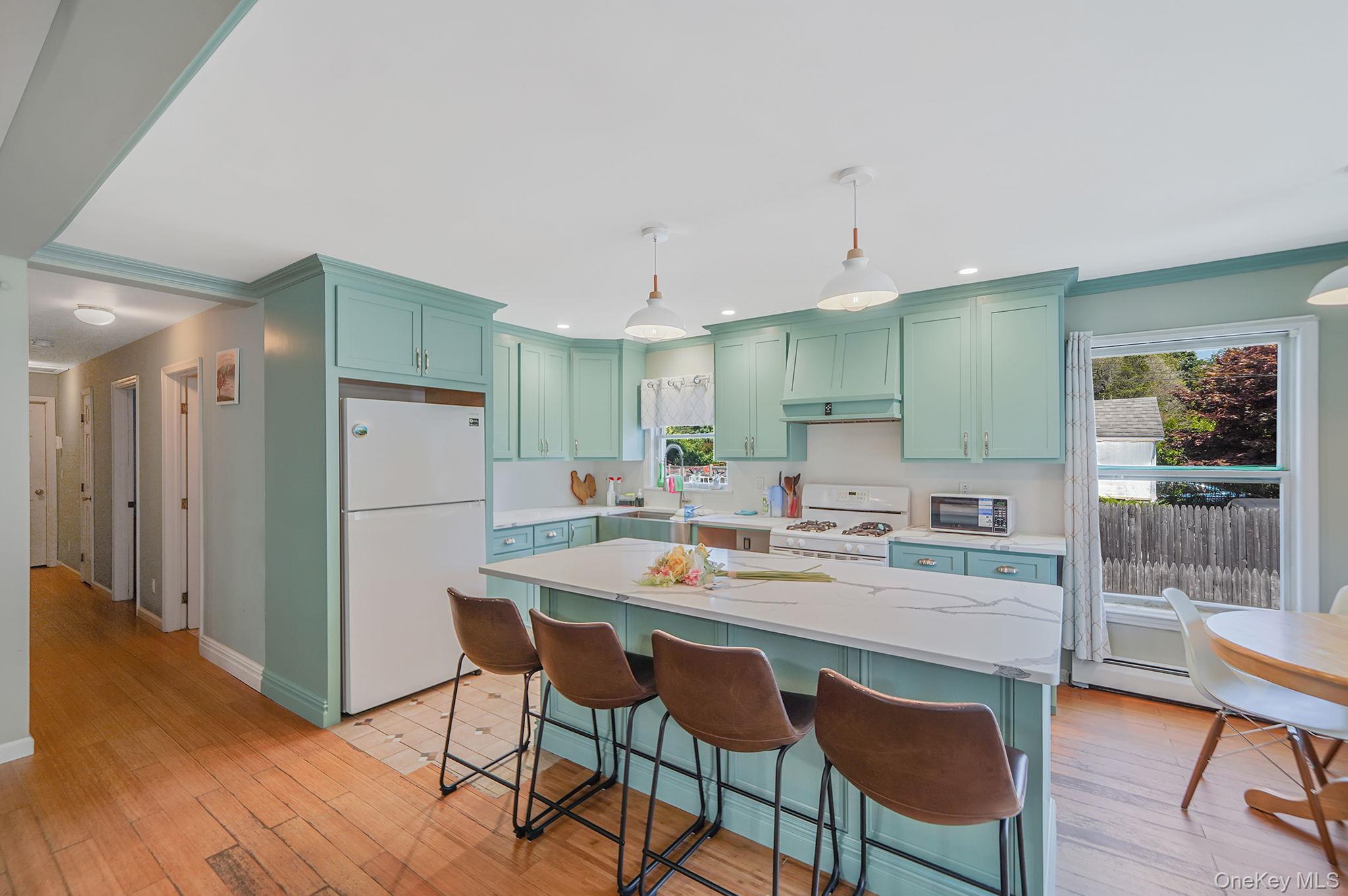 395 Linnet Street, Greenport, NY 11944