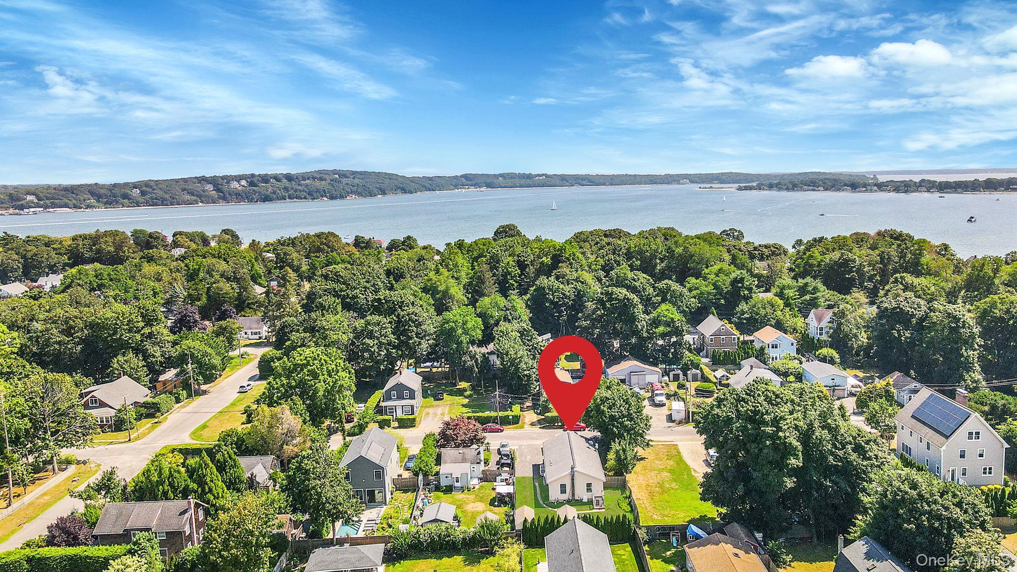 395 Linnet Street, Greenport, NY 11944