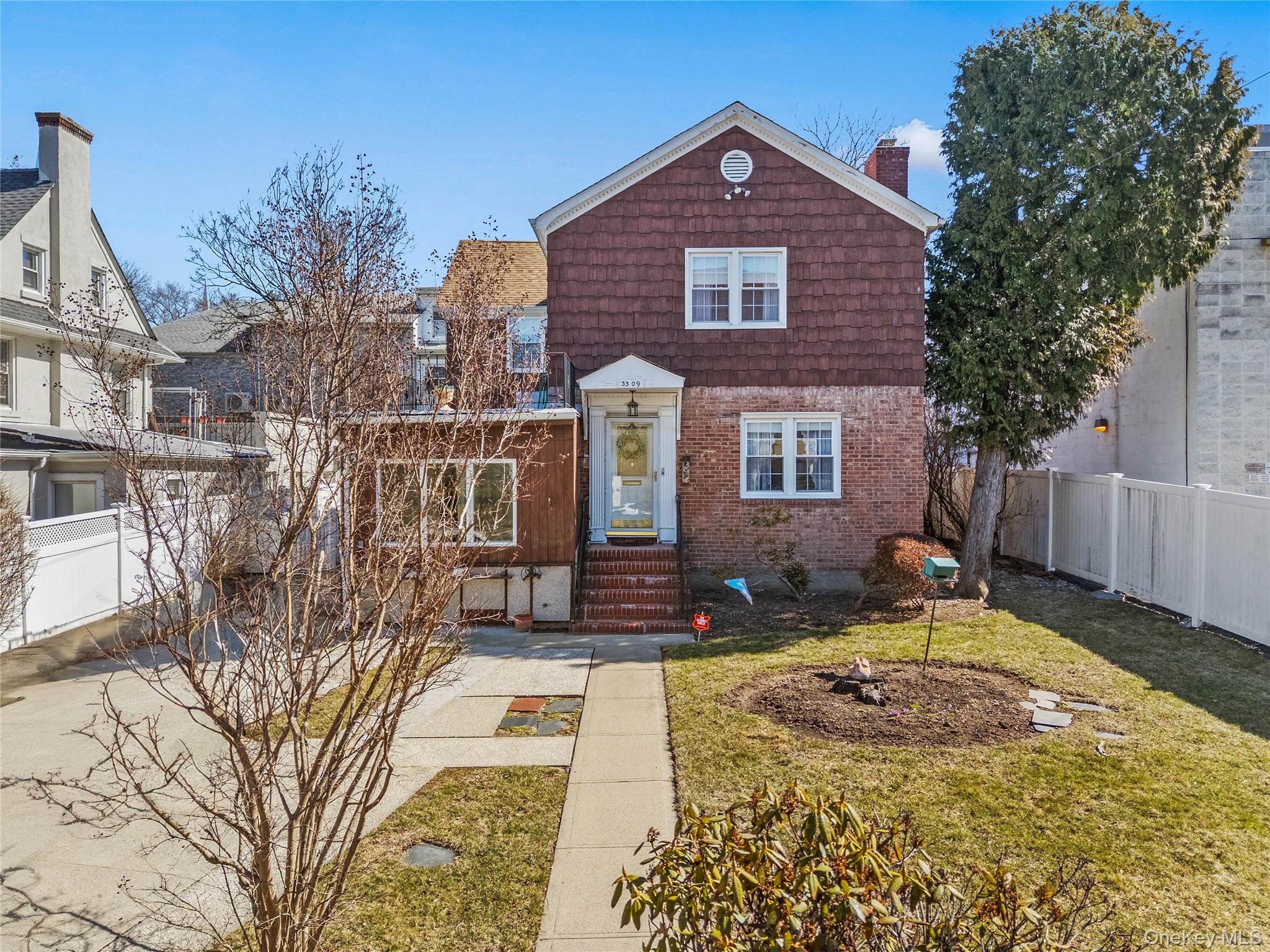 33-09 Parsons Boulevard, Flushing, NY 11354