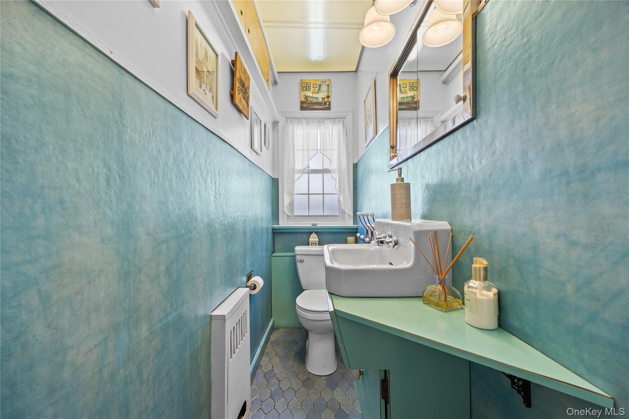 33-09 Parsons Boulevard, Flushing, NY 11354