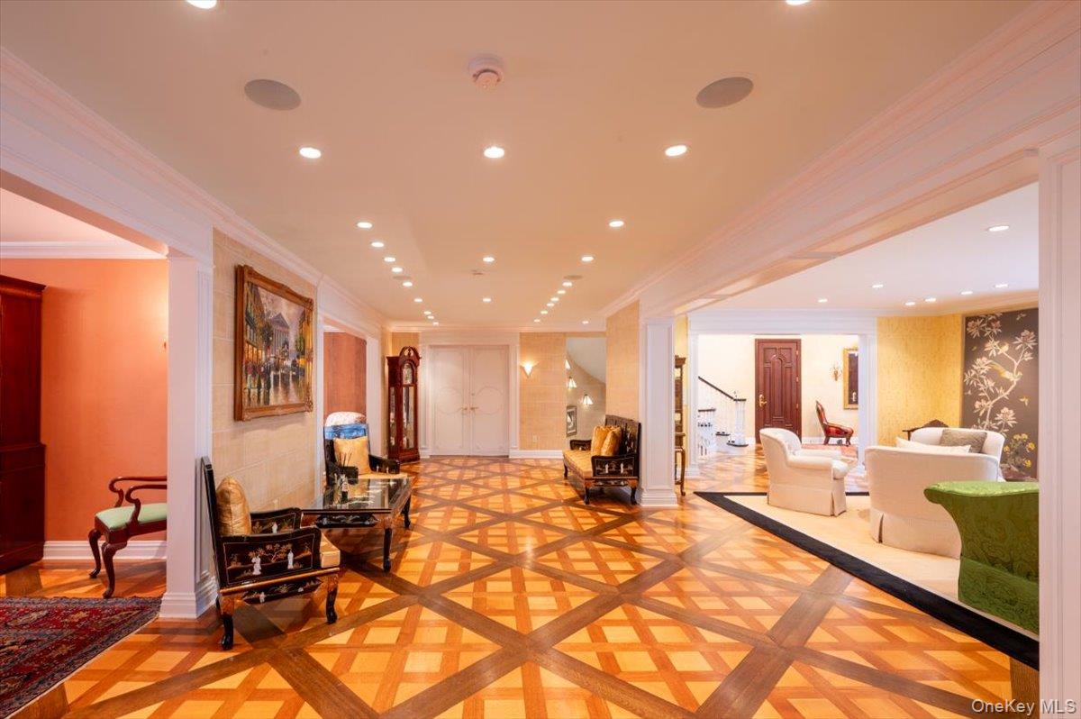 1331 Harbor Road, Hewlett Harbor, NY 11557