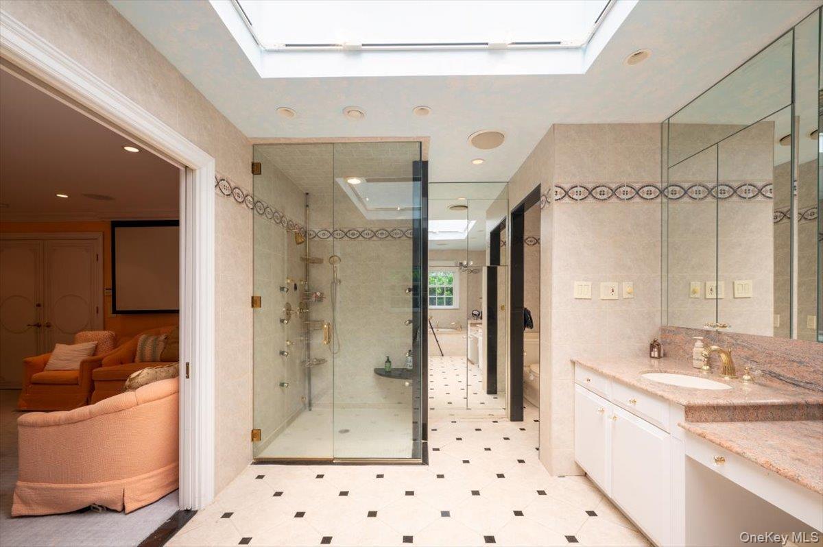 1331 Harbor Road, Hewlett Harbor, NY 11557