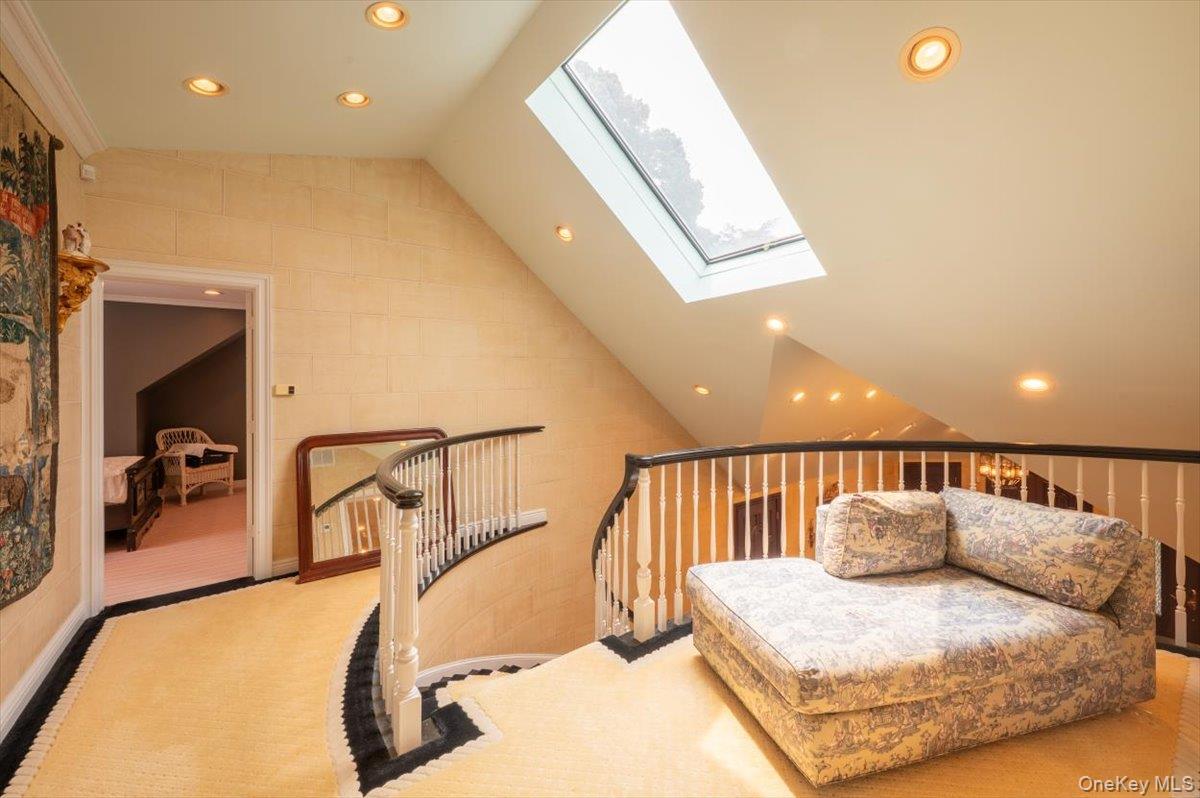 1331 Harbor Road, Hewlett Harbor, NY 11557