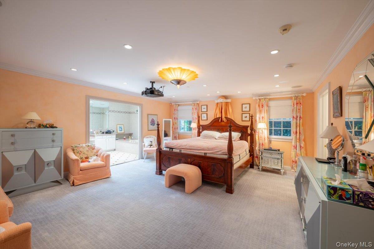 1331 Harbor Road, Hewlett Harbor, NY 11557