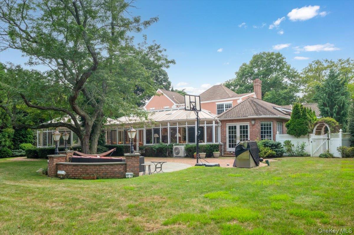 1331 Harbor Road, Hewlett Harbor, NY 11557