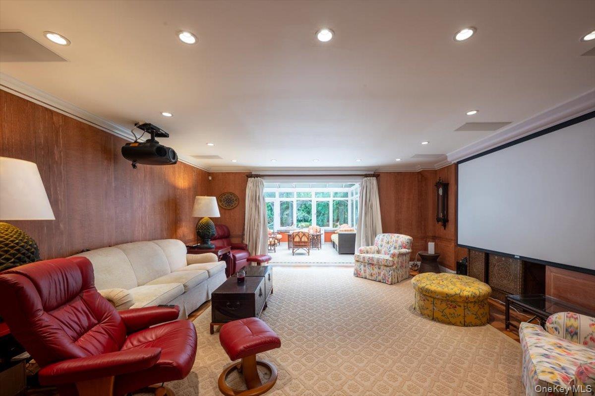 1331 Harbor Road, Hewlett Harbor, NY 11557