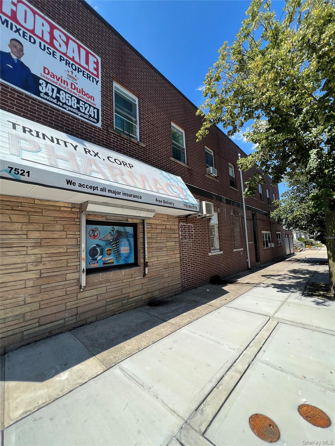 75-21 Myrtle Avenue, Glendale, NY 11385