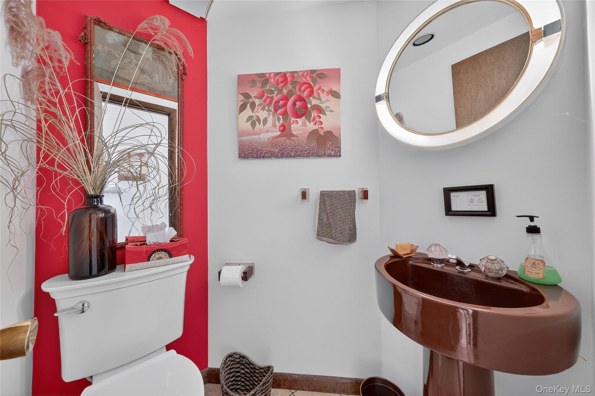 27 Woodland Drive, Salt Point, NY 12578