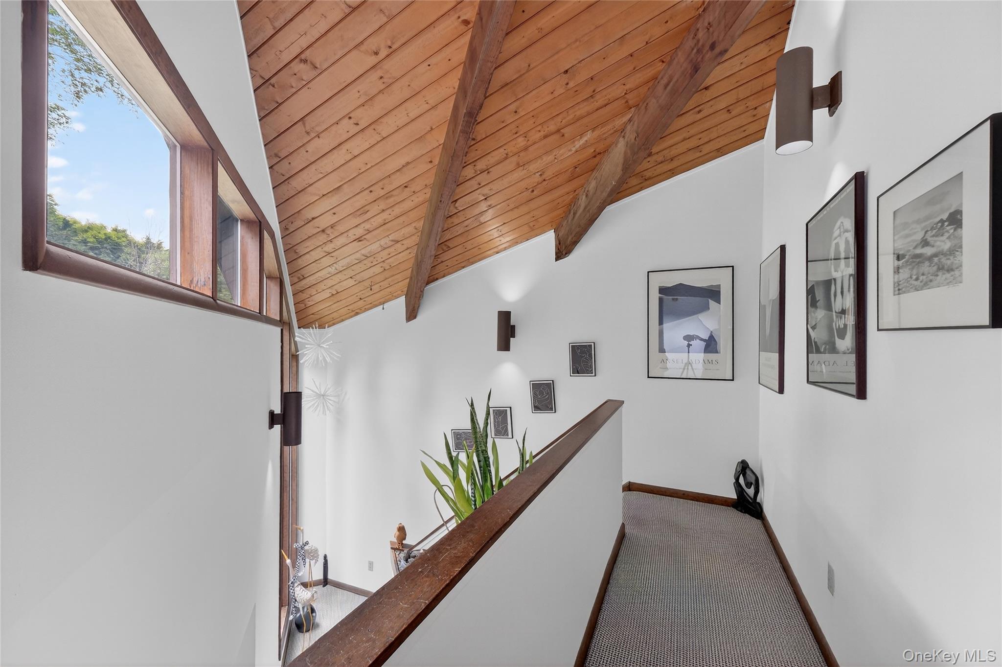 27 Woodland Drive, Salt Point, NY 12578