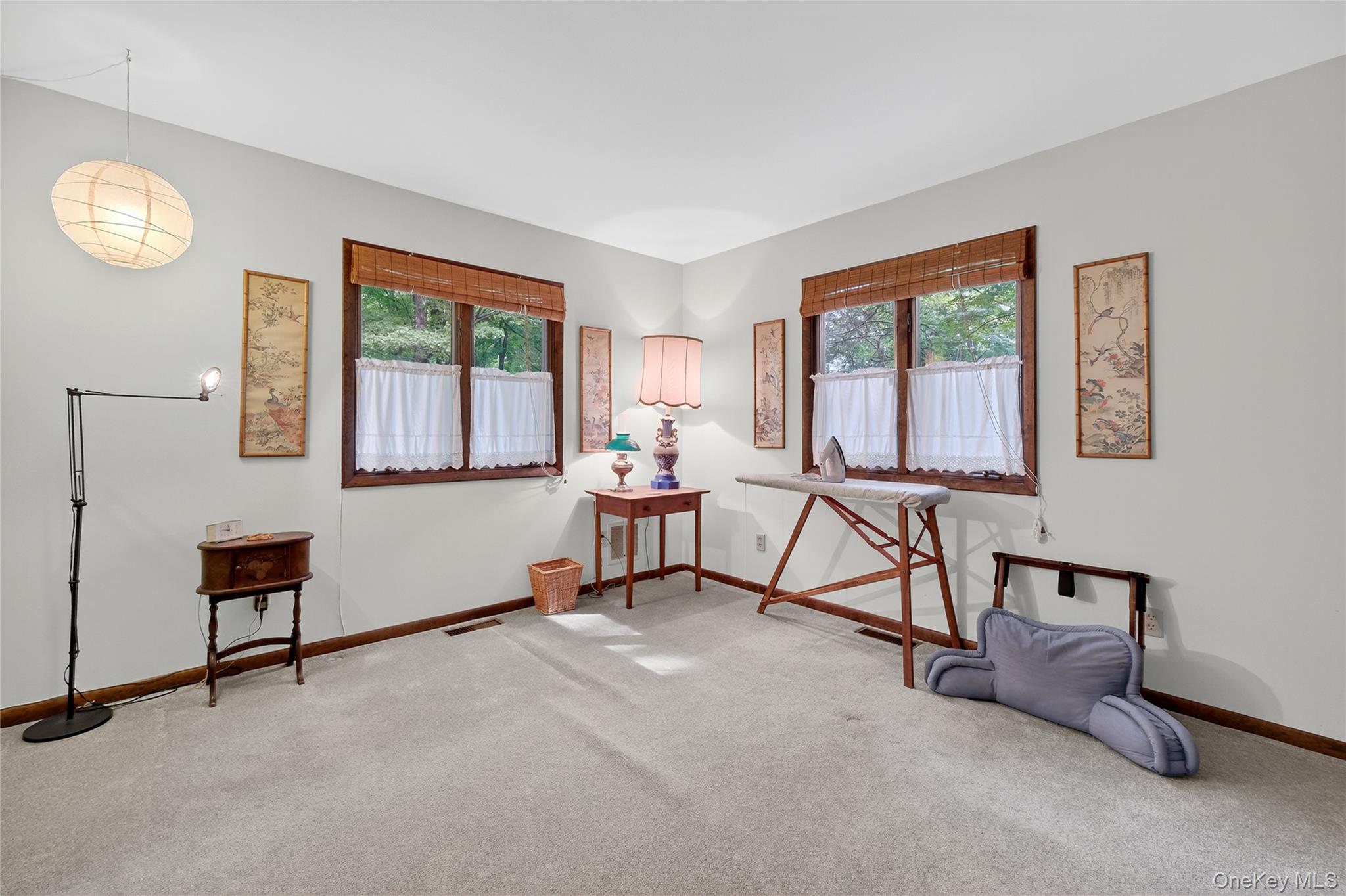 27 Woodland Drive, Salt Point, NY 12578