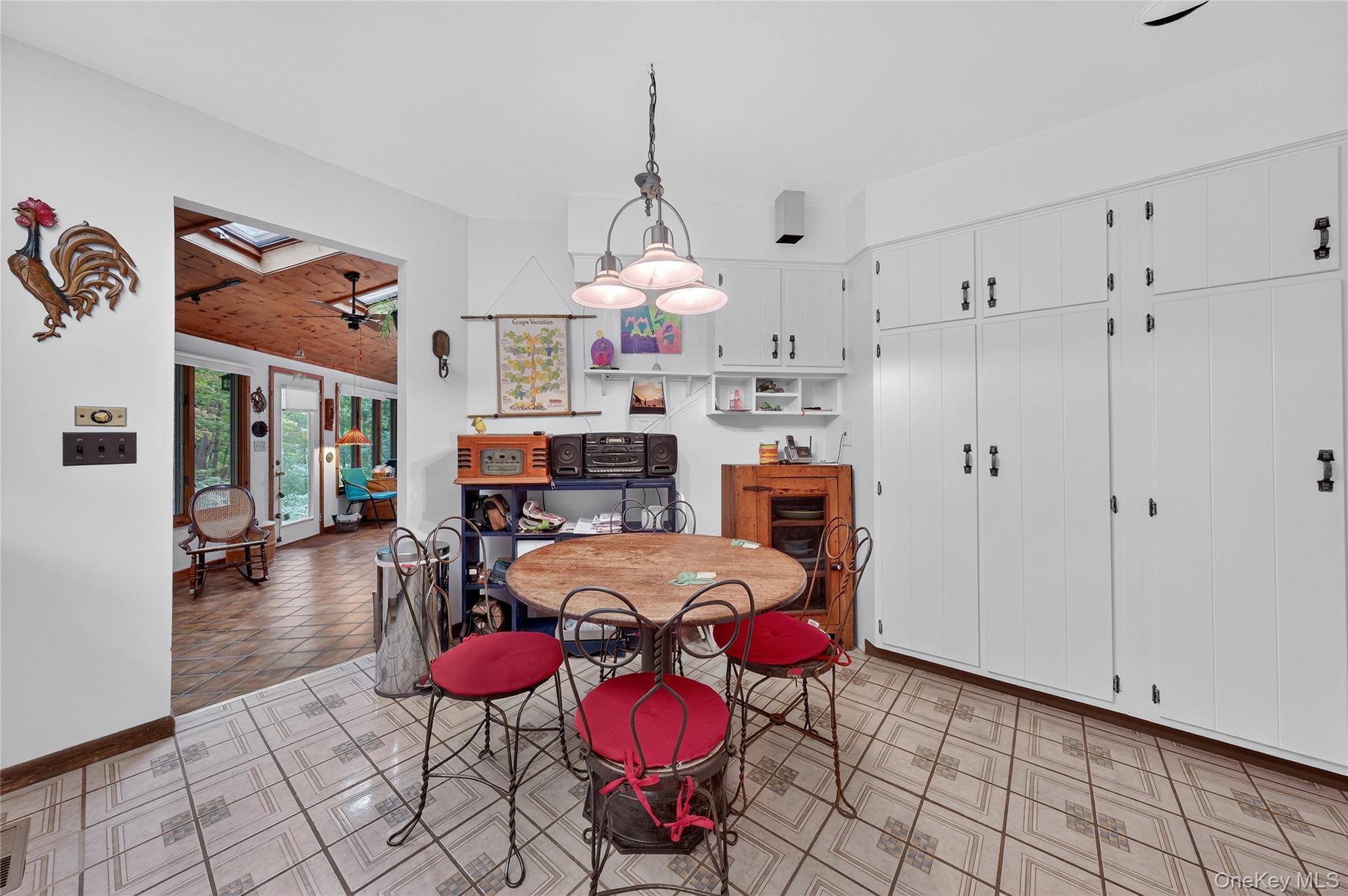 27 Woodland Drive, Salt Point, NY 12578