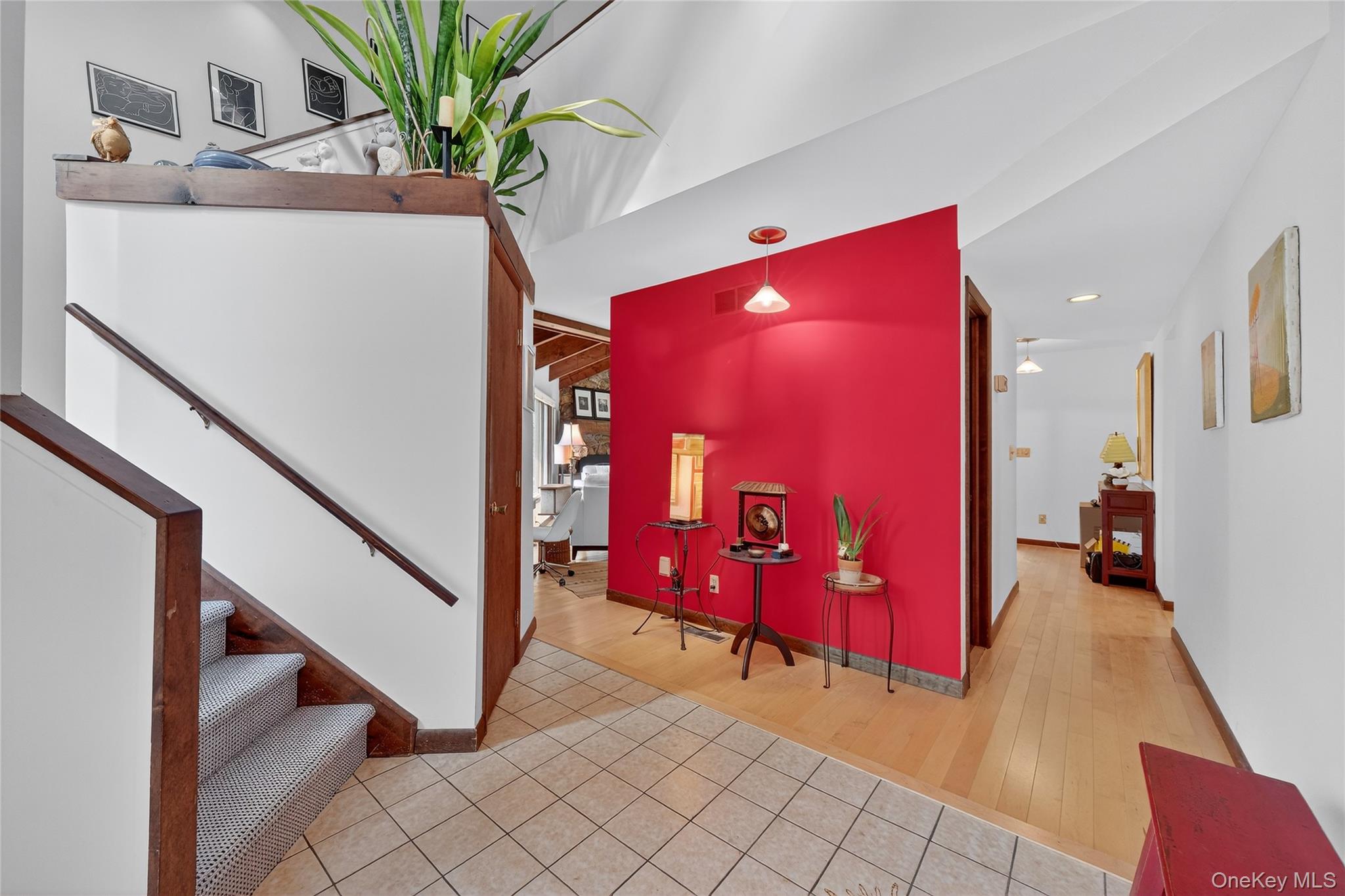 27 Woodland Drive, Salt Point, NY 12578