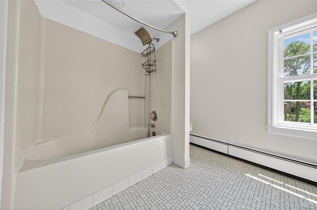 114 Old Mansion Road, Chester, NY 10918