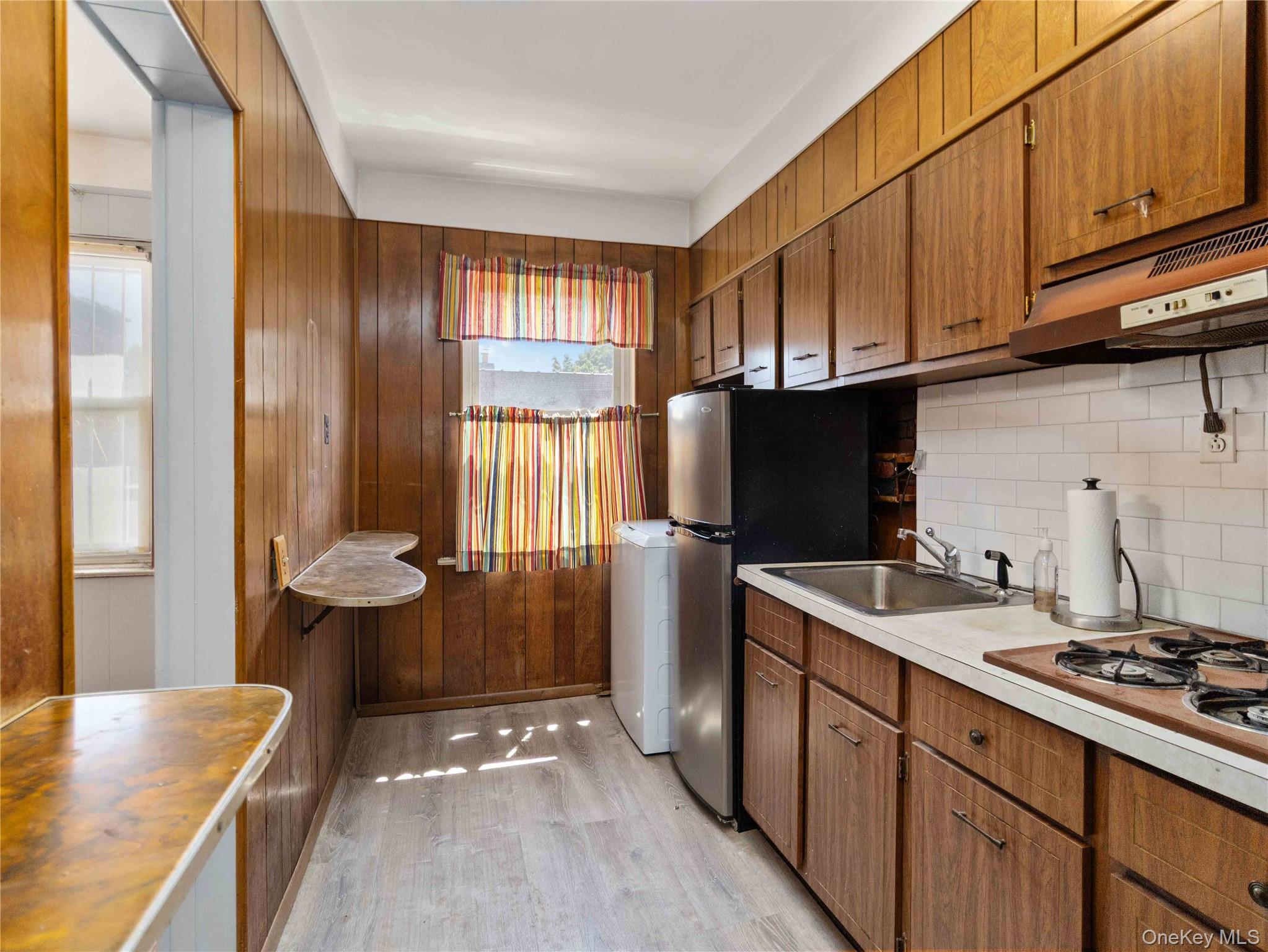 97-18 25th Avenue, East Elmhurst, NY 11369