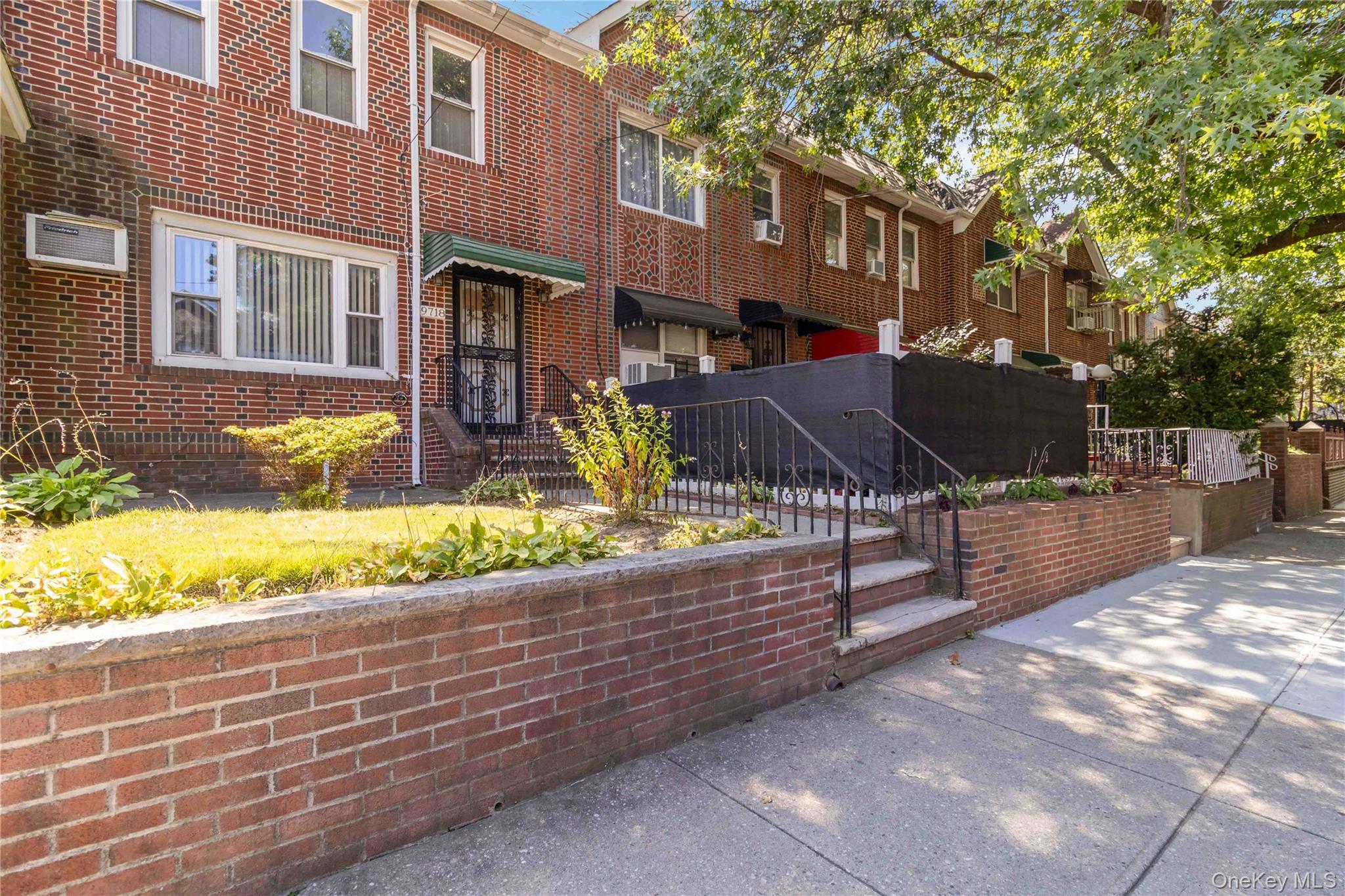 97-18 25th Avenue, East Elmhurst, NY 11369