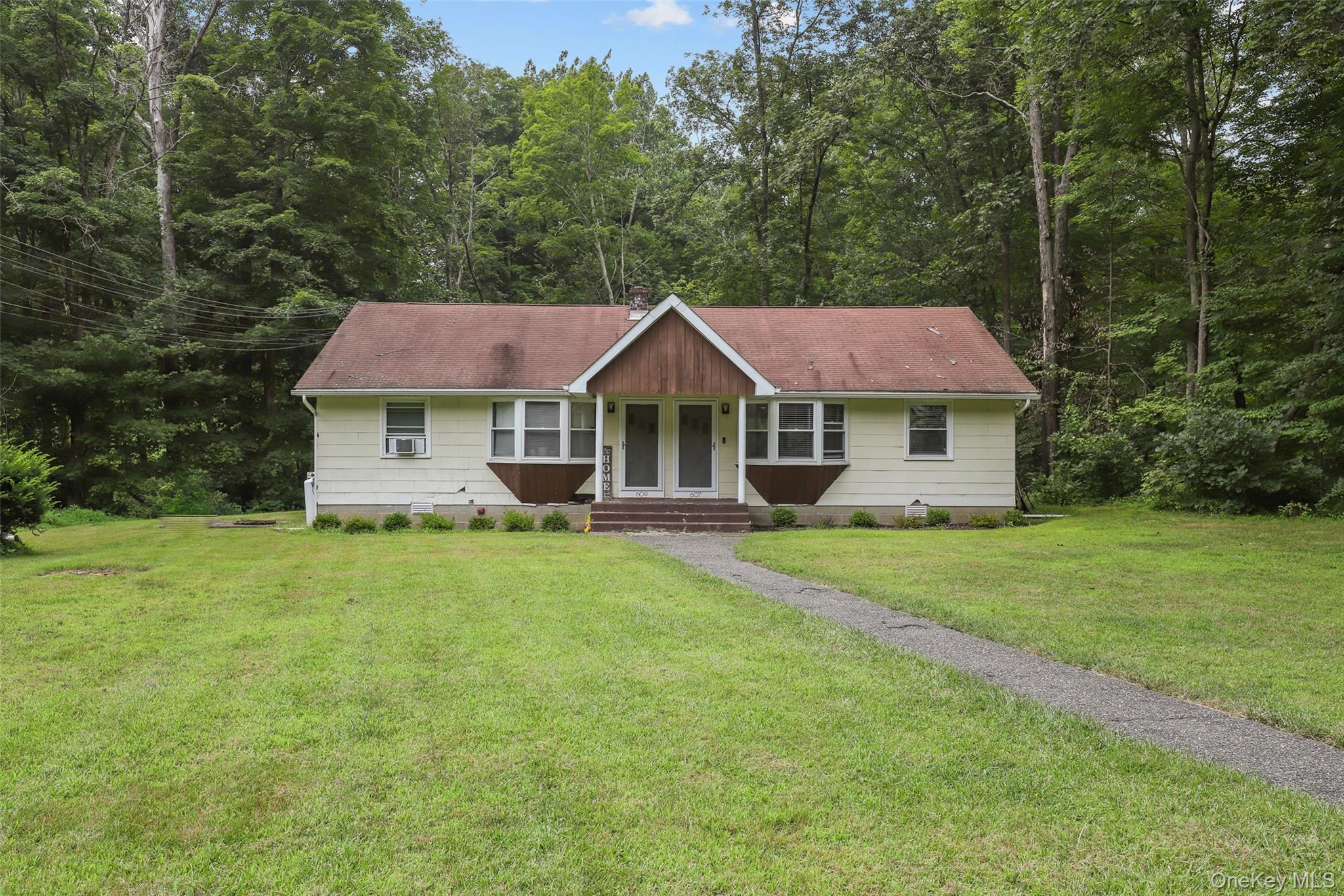 607-609 Towners Court, Carmel, NY 10512