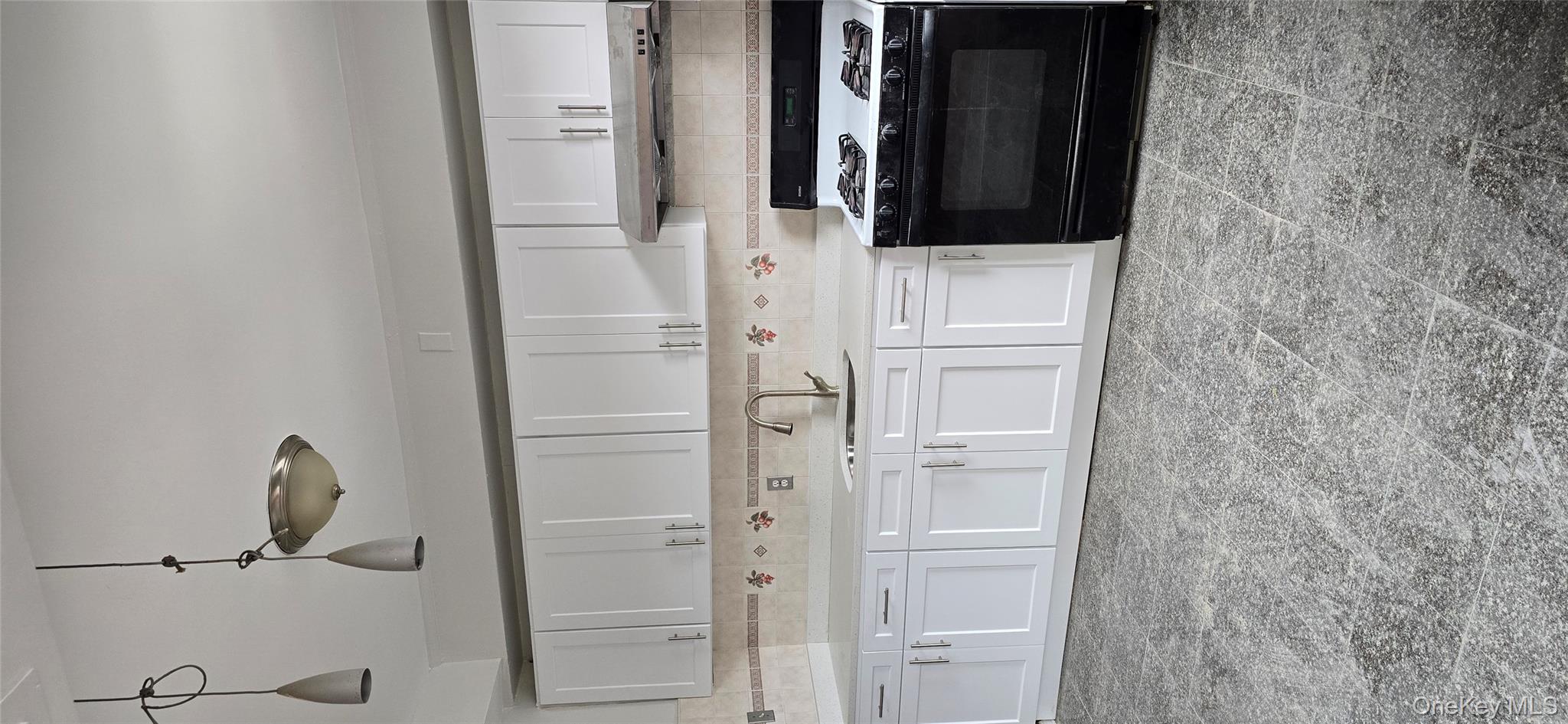 4607 79th Street, Elmhurst, NY 11373