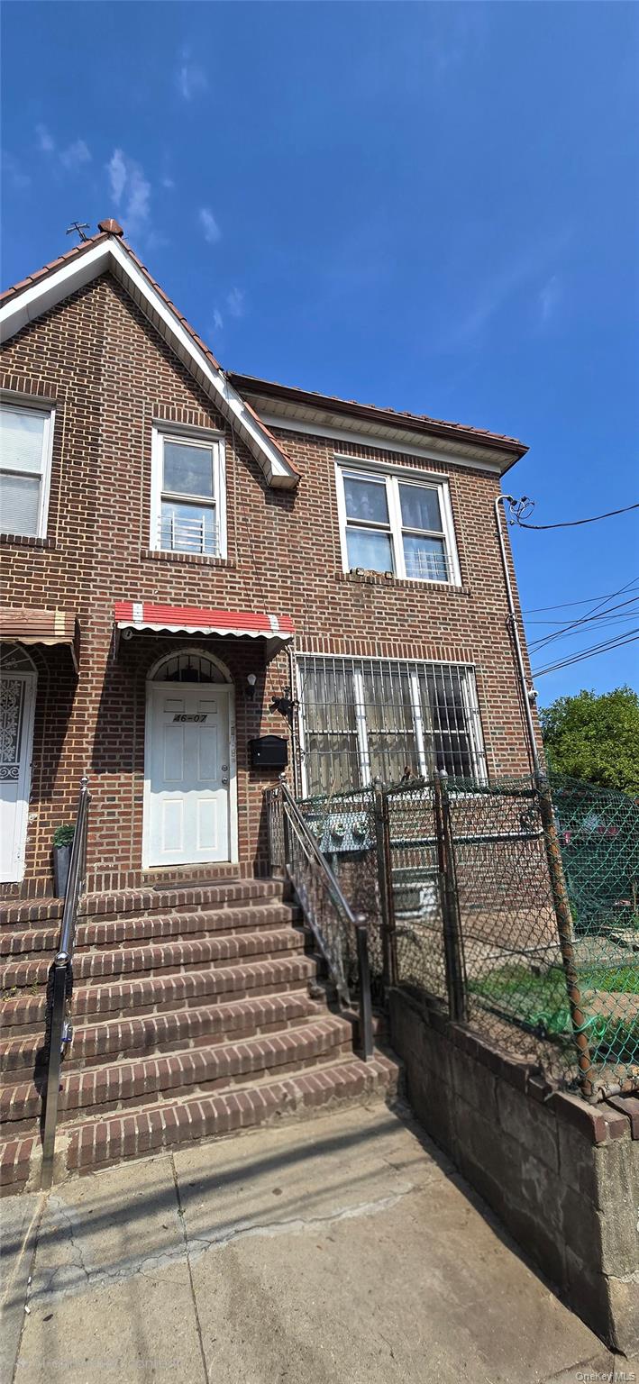 4607 79th Street, Elmhurst, NY 11373