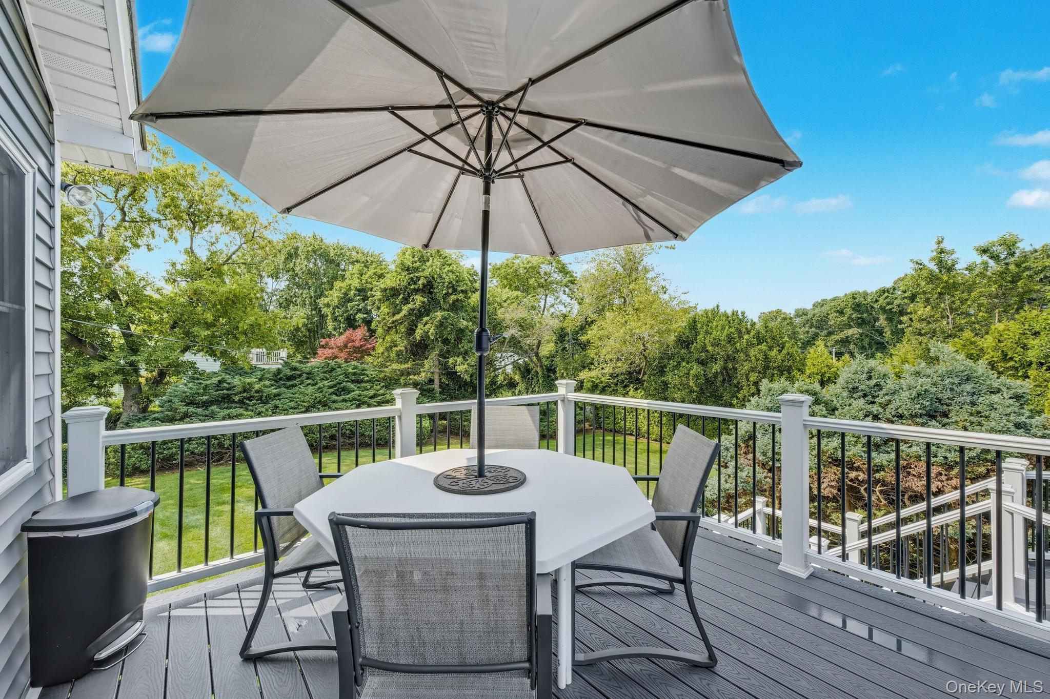 20 Peppermint Road, Commack, NY 11725