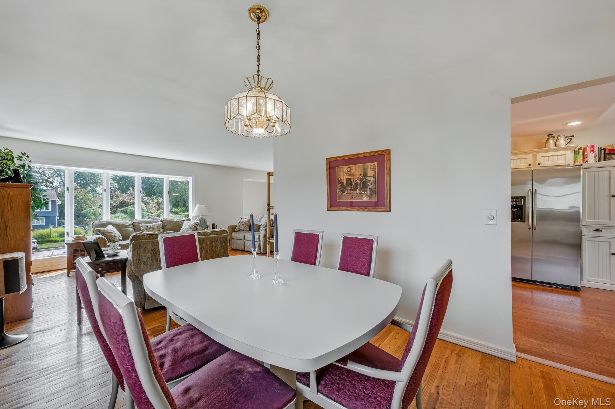 20 Peppermint Road, Commack, NY 11725