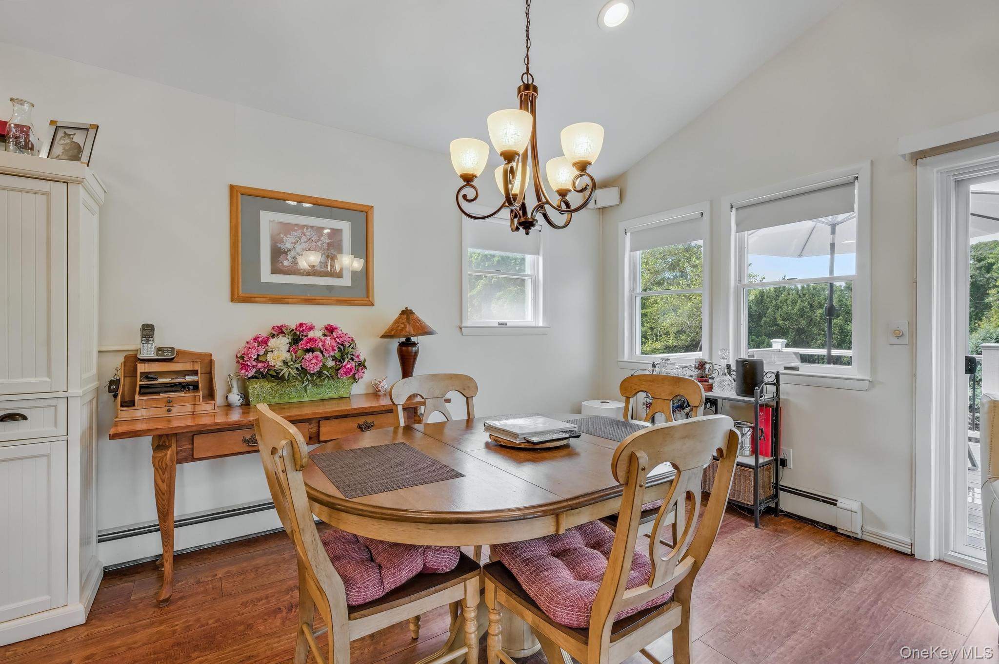 20 Peppermint Road, Commack, NY 11725