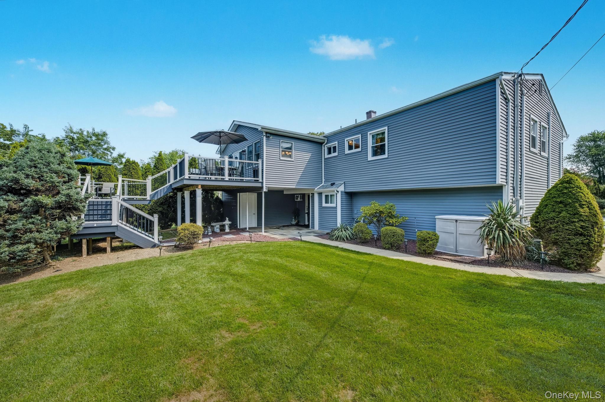 20 Peppermint Road, Commack, NY 11725