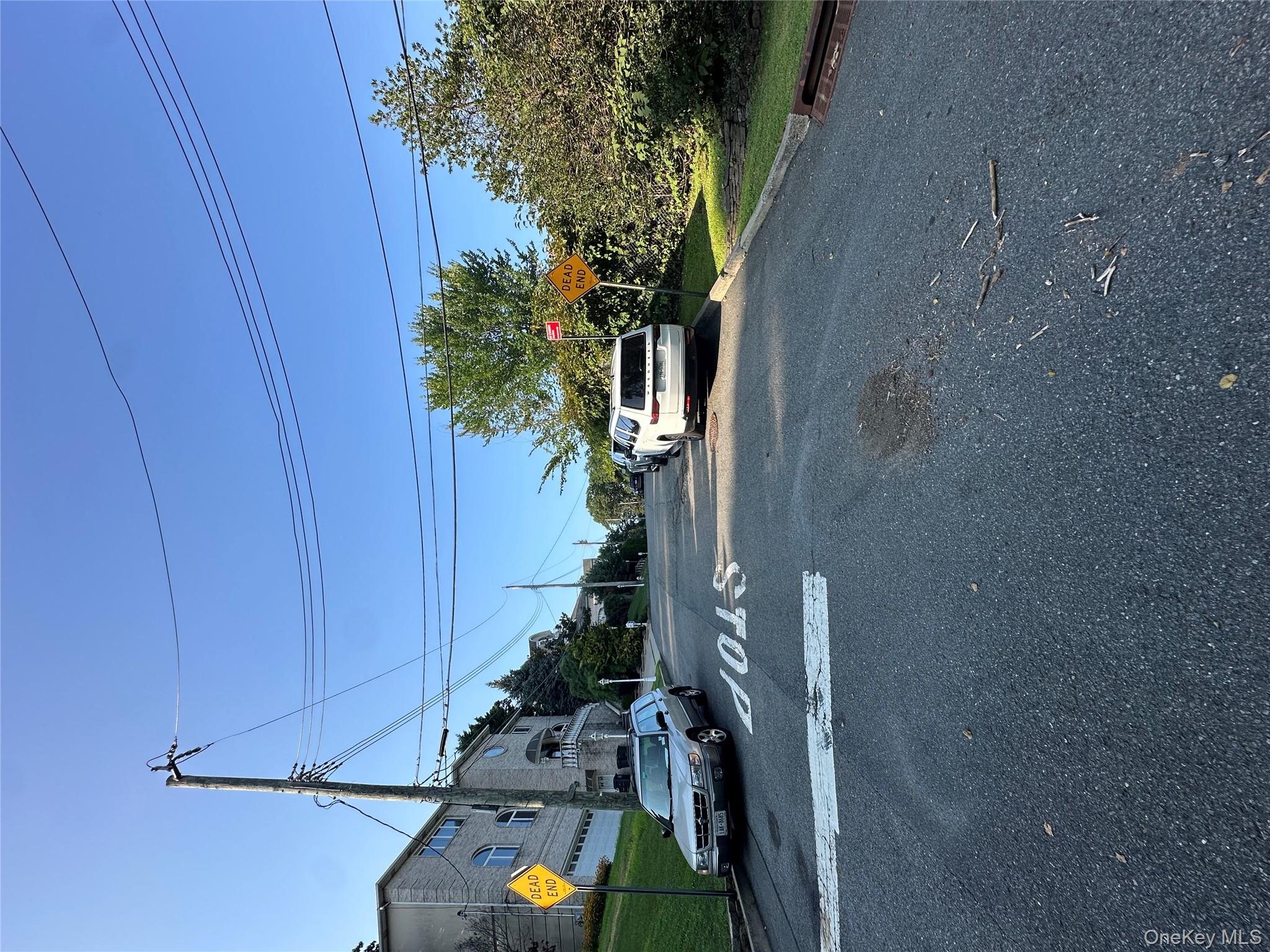 1 Douglas Court, Staten Island, NY