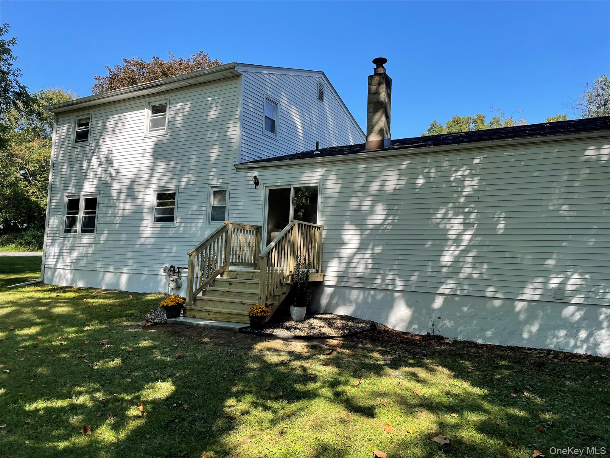 2 Seacord Lane, Washingtonville, NY 10992