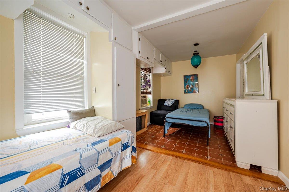 2703 Woodhull Avenue, Bronx, NY 10469