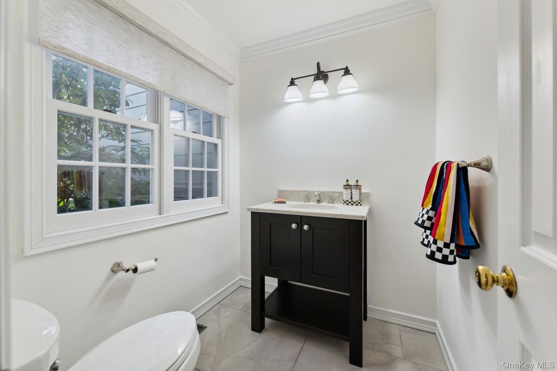 62 Beach Lane, Westhampton Beach, NY 11978