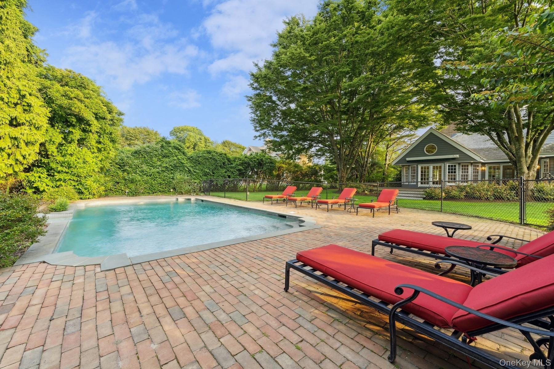 62 Beach Lane, Westhampton Beach, NY 11978