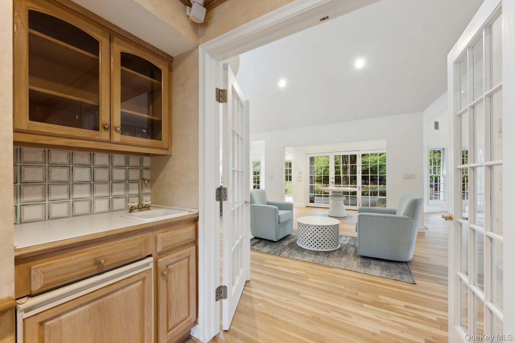 62 Beach Lane, Westhampton Beach, NY 11978