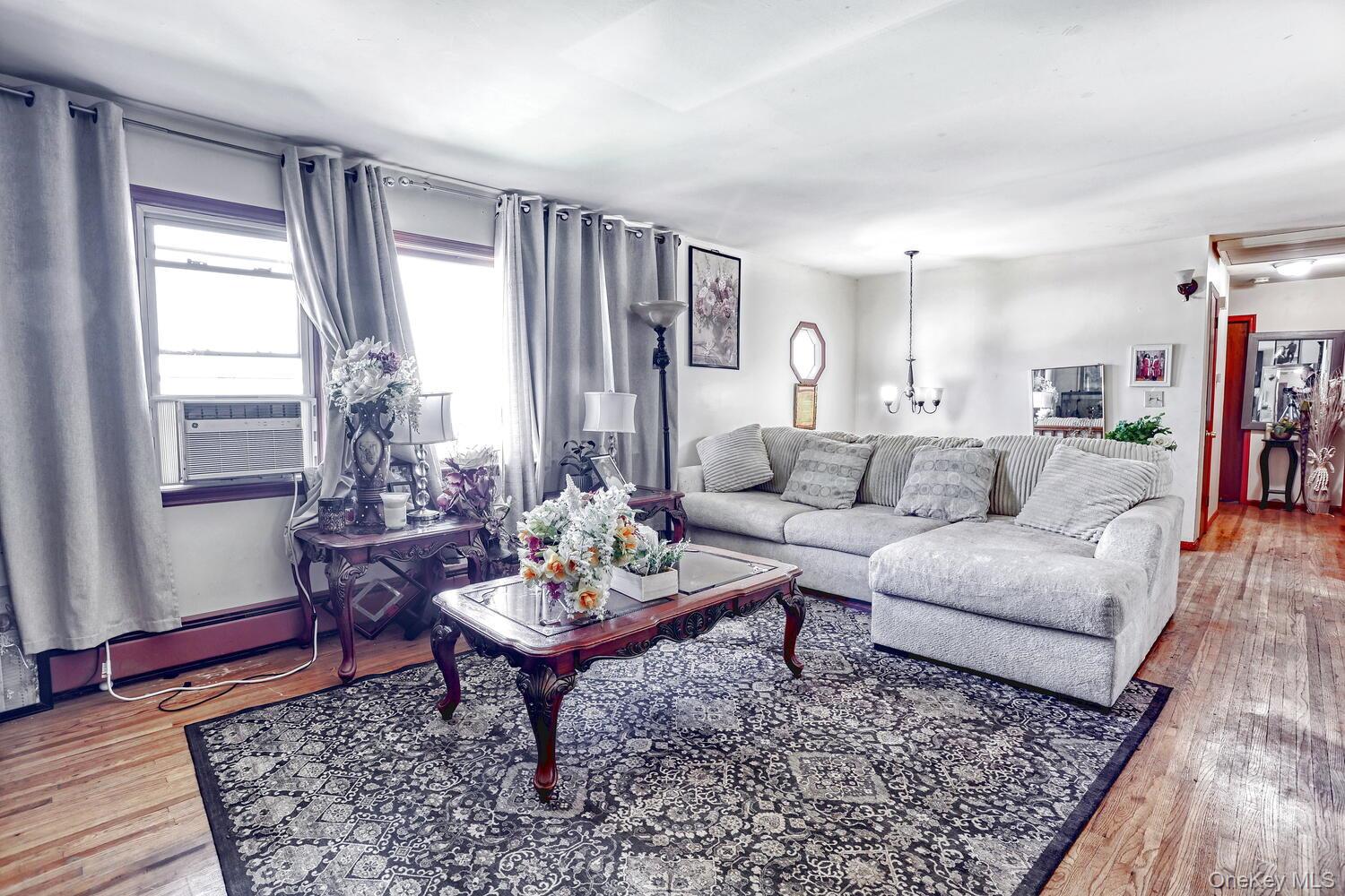 14 Rock Drive, Valley Cottage, NY 10989