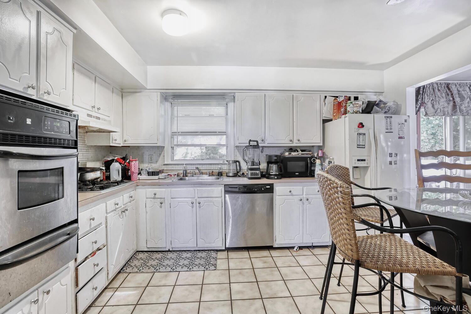 14 Rock Drive, Valley Cottage, NY 10989