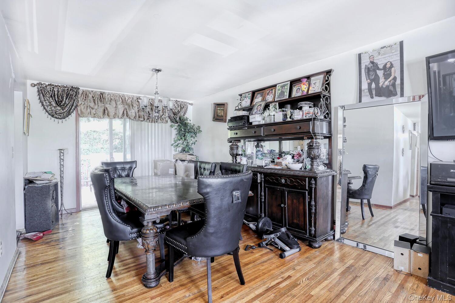 14 Rock Drive, Valley Cottage, NY 10989