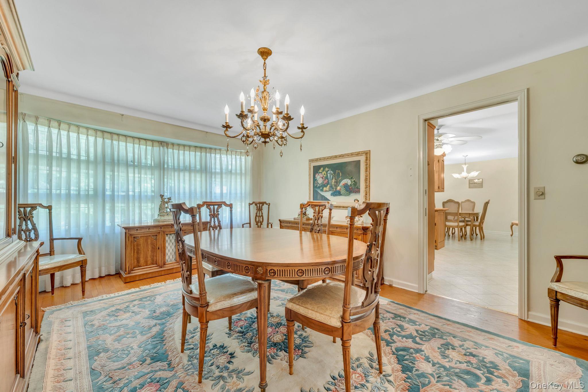 520 Caledonia Road, Dix Hills, NY 11746