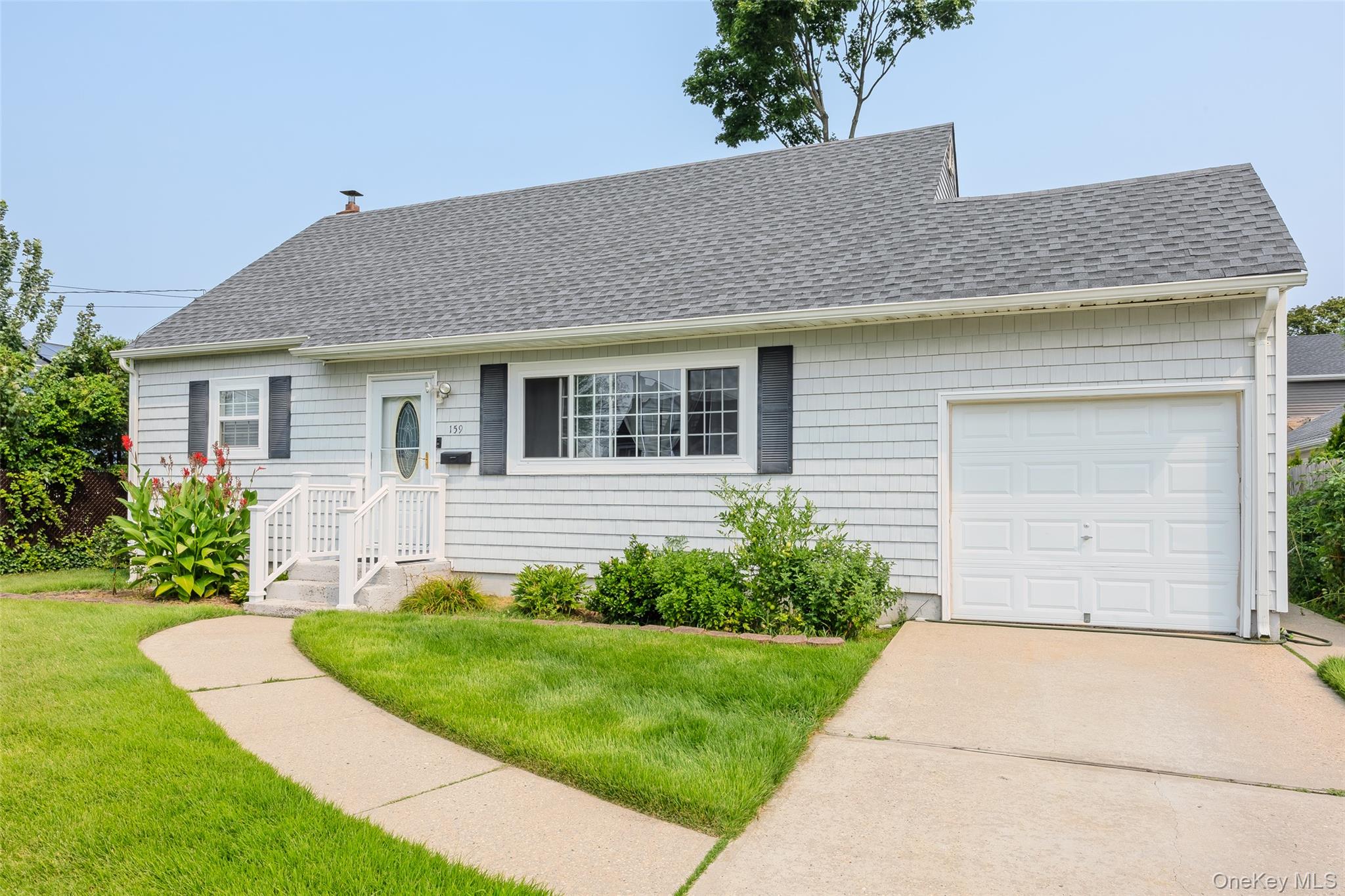 159 Columbus Avenue, West Babylon, NY 11704