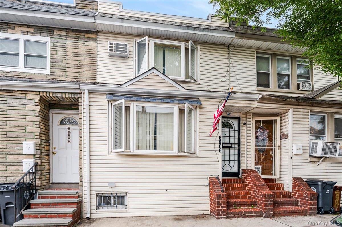 6906 79th Street, Middle Village, NY 11379