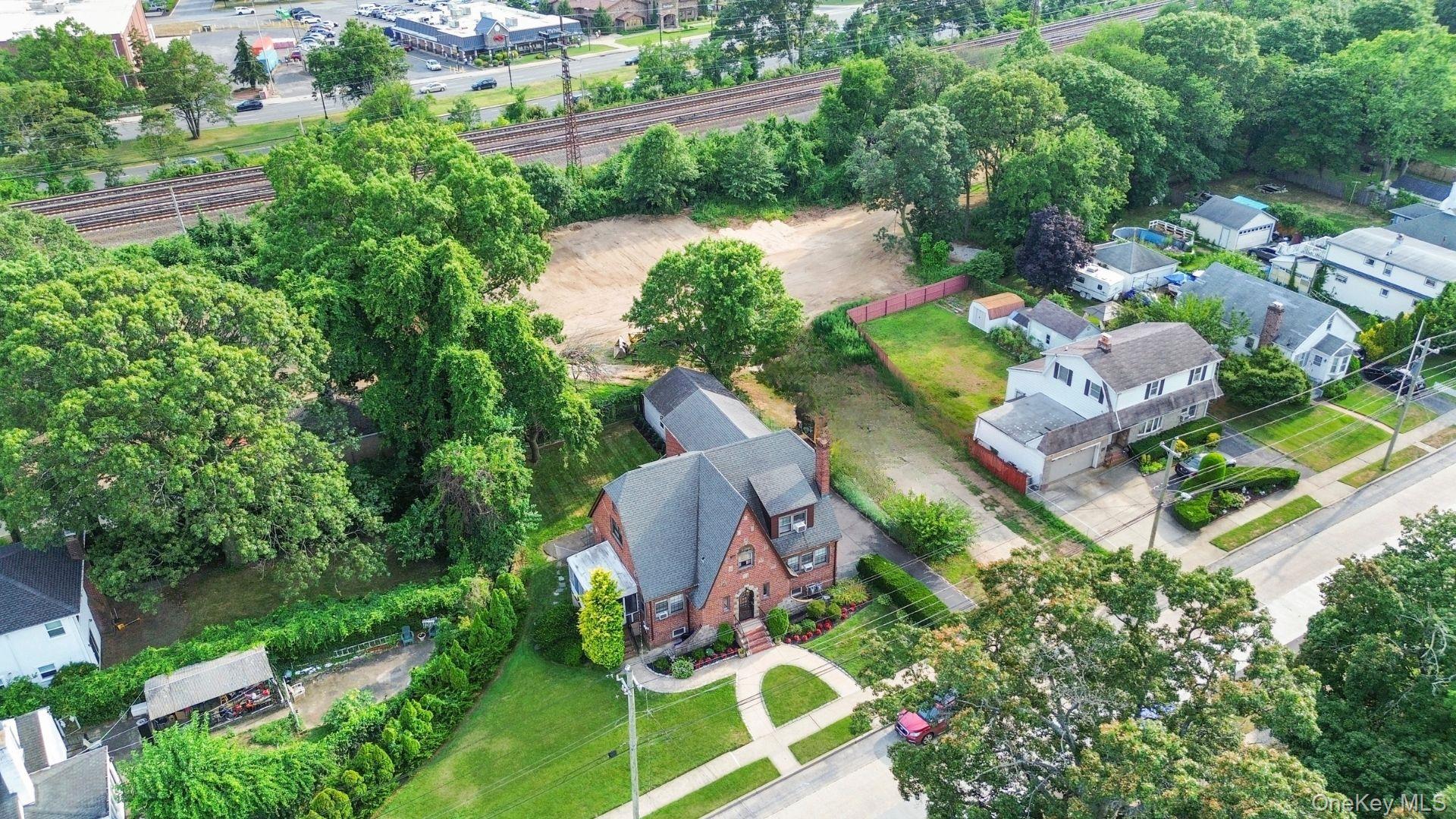 68 Fir Street, Valley Stream, NY 11580