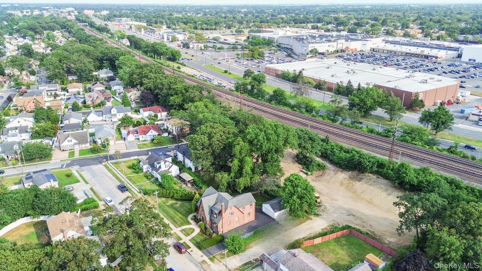 68 Fir Street, Valley Stream, NY 11580