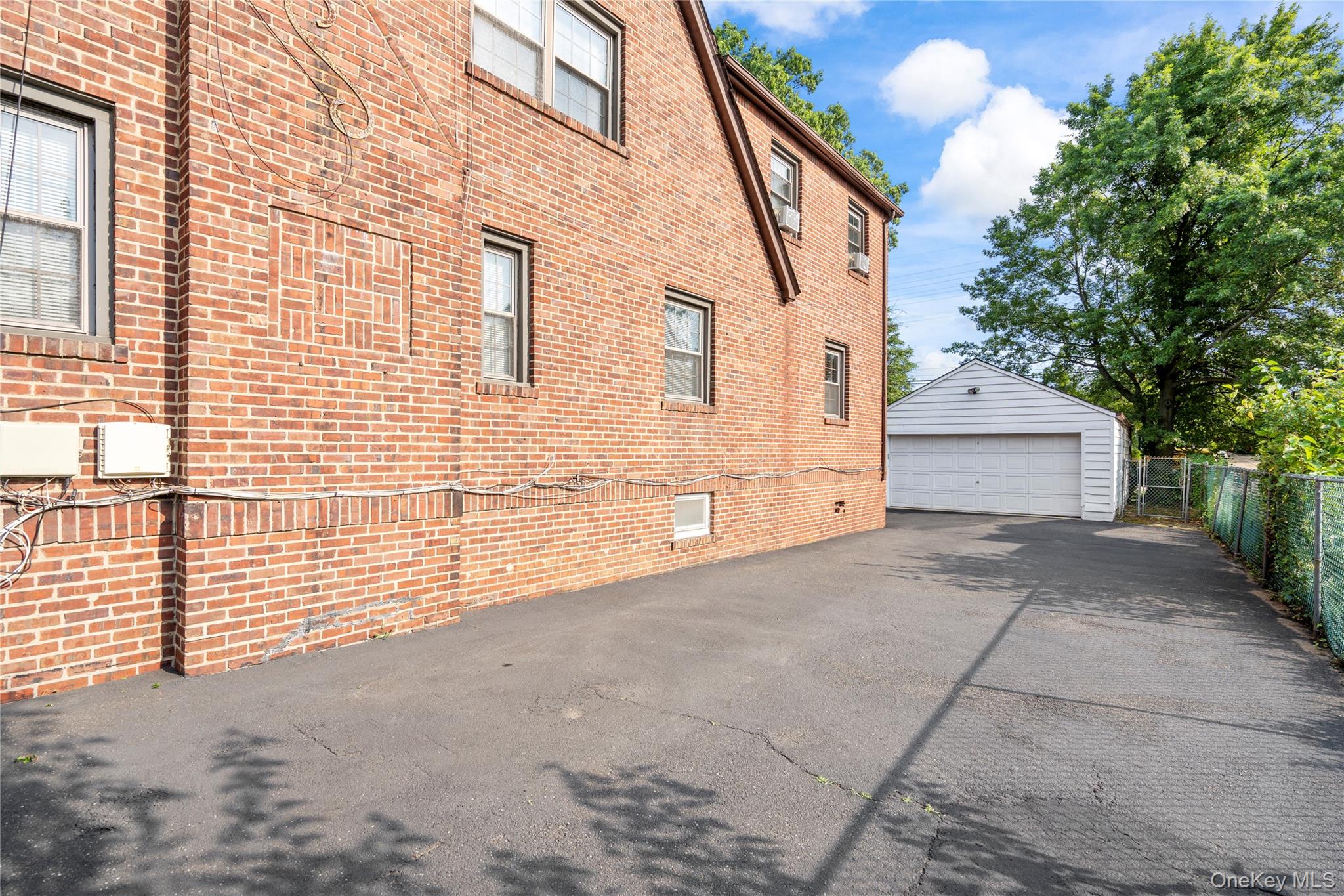 68 Fir Street, Valley Stream, NY 11580