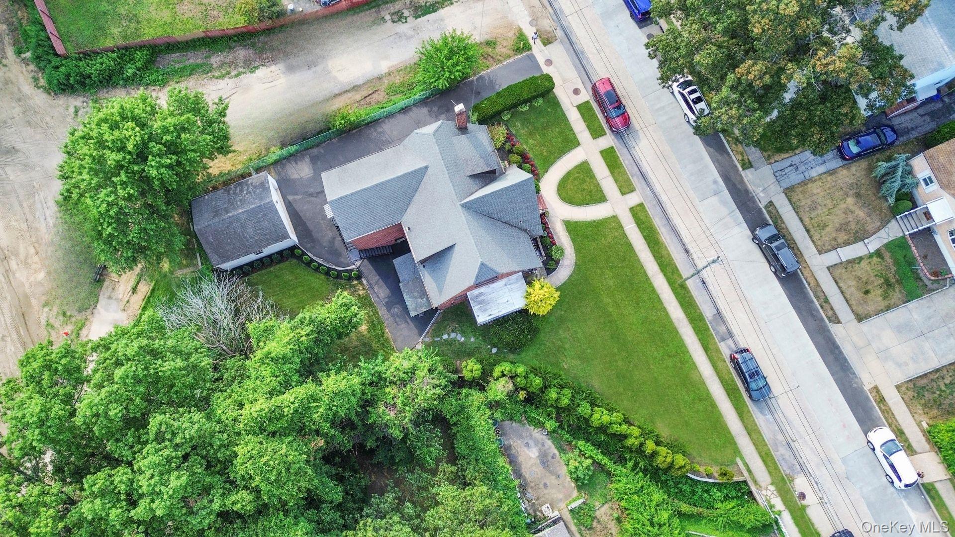 68 Fir Street, Valley Stream, NY 11580