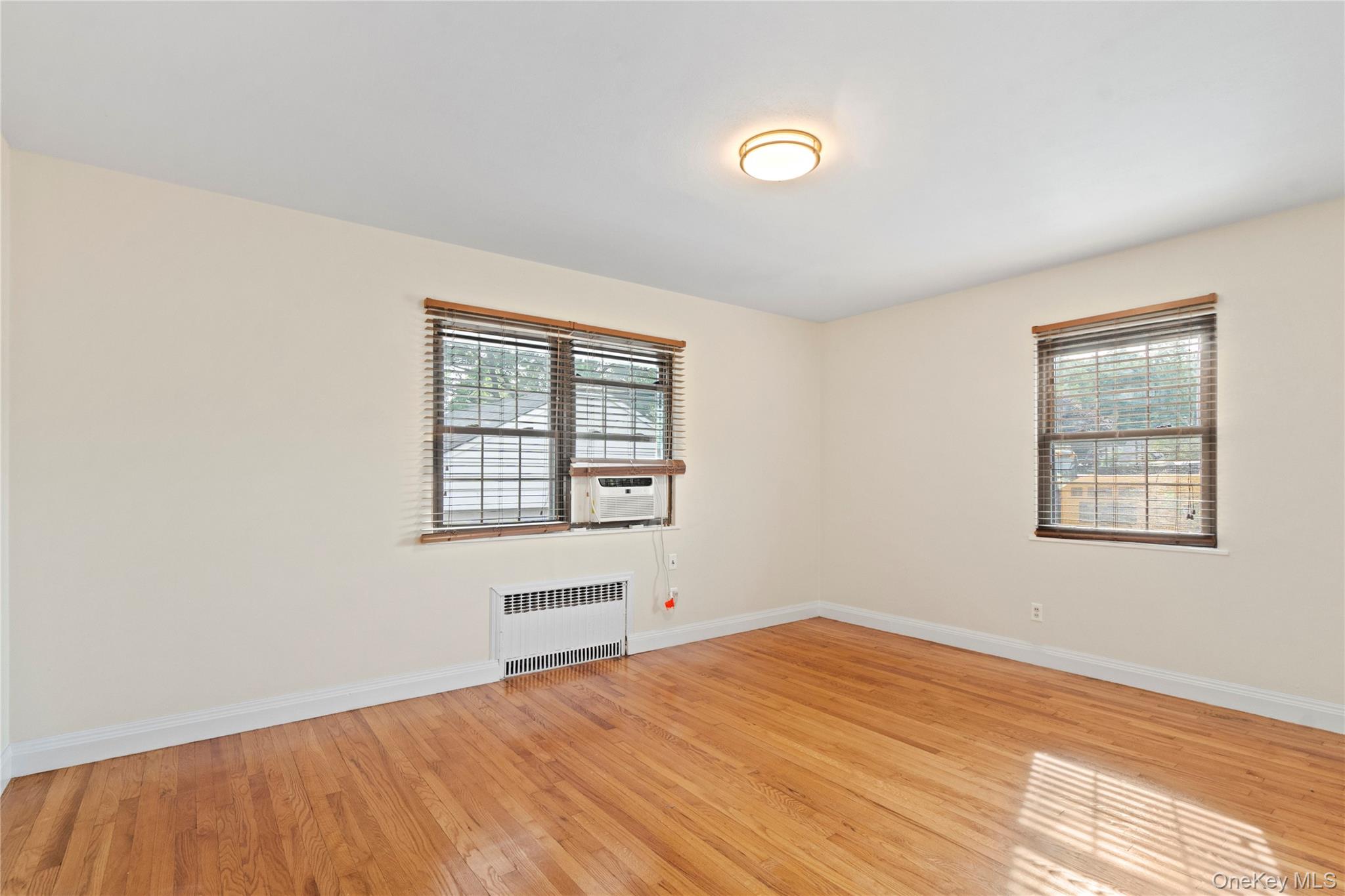 68 Fir Street, Valley Stream, NY 11580