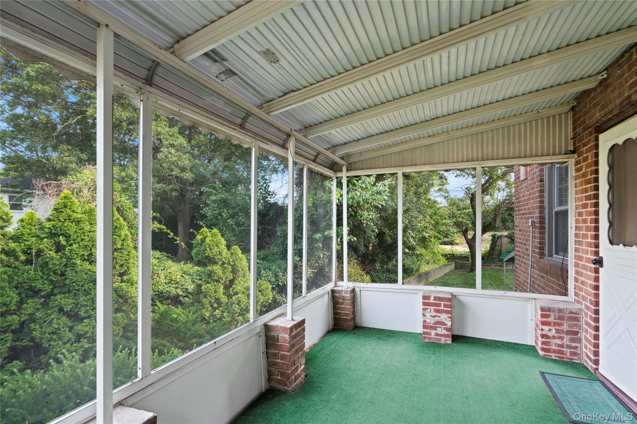 68 Fir Street, Valley Stream, NY 11580