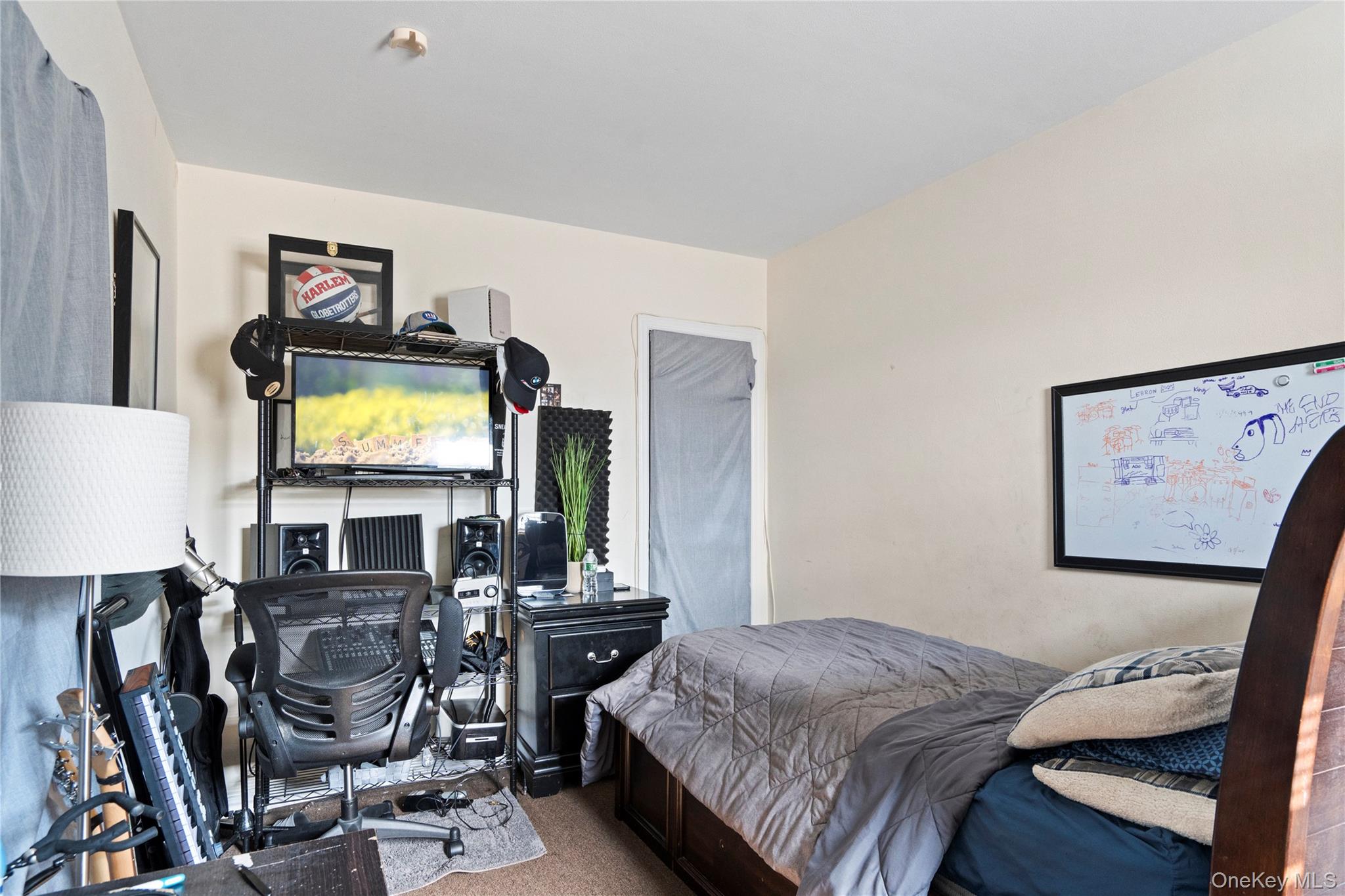 68 Fir Street, Valley Stream, NY 11580