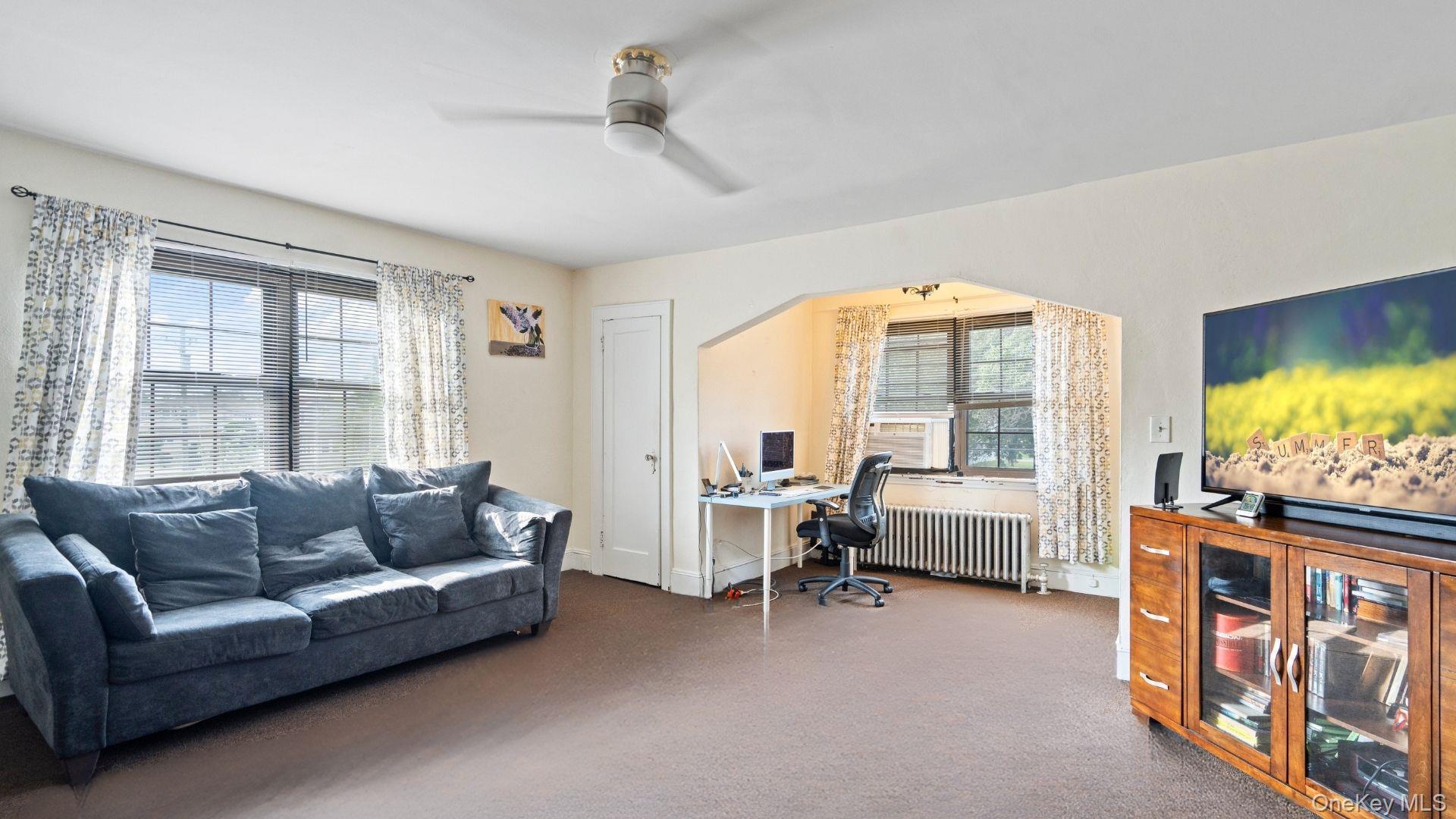 68 Fir Street, Valley Stream, NY 11580