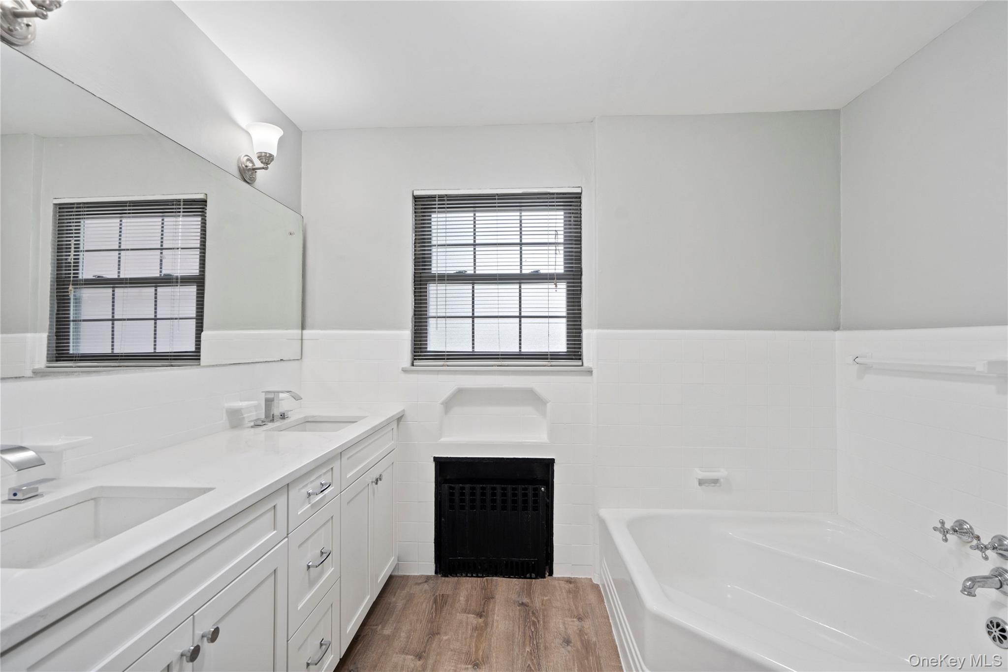 68 Fir Street, Valley Stream, NY 11580